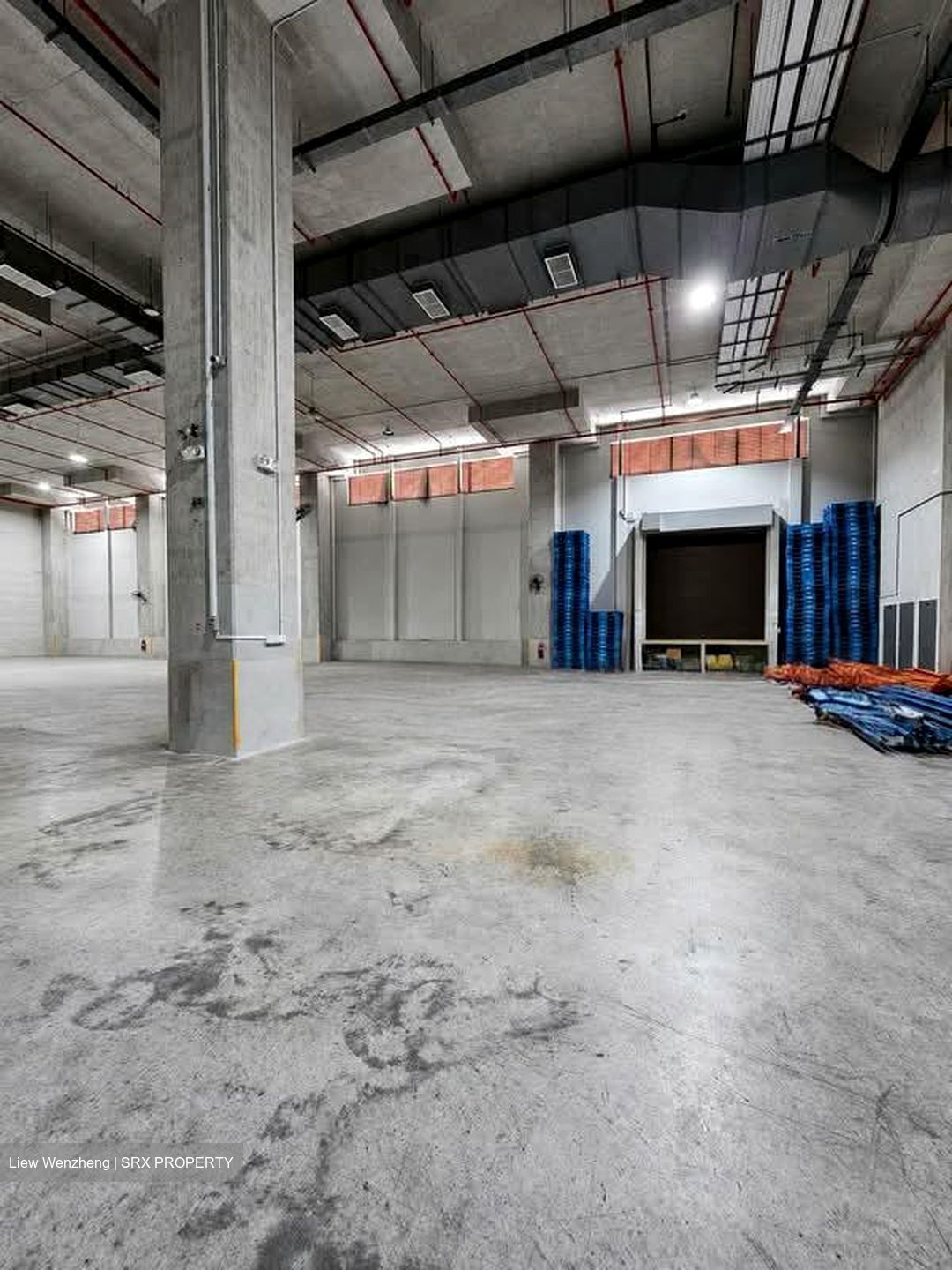 Foh Foh Building (D22), Warehouse #575793801